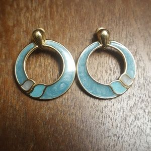 !Vintage! Trifari 80's enamel goldtone earrings